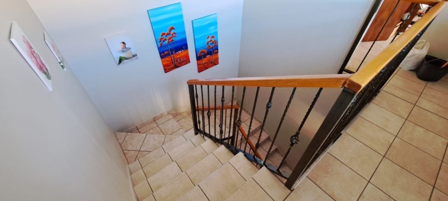 To Let 3 Bedroom Property for Rent in Safari Gardens North West